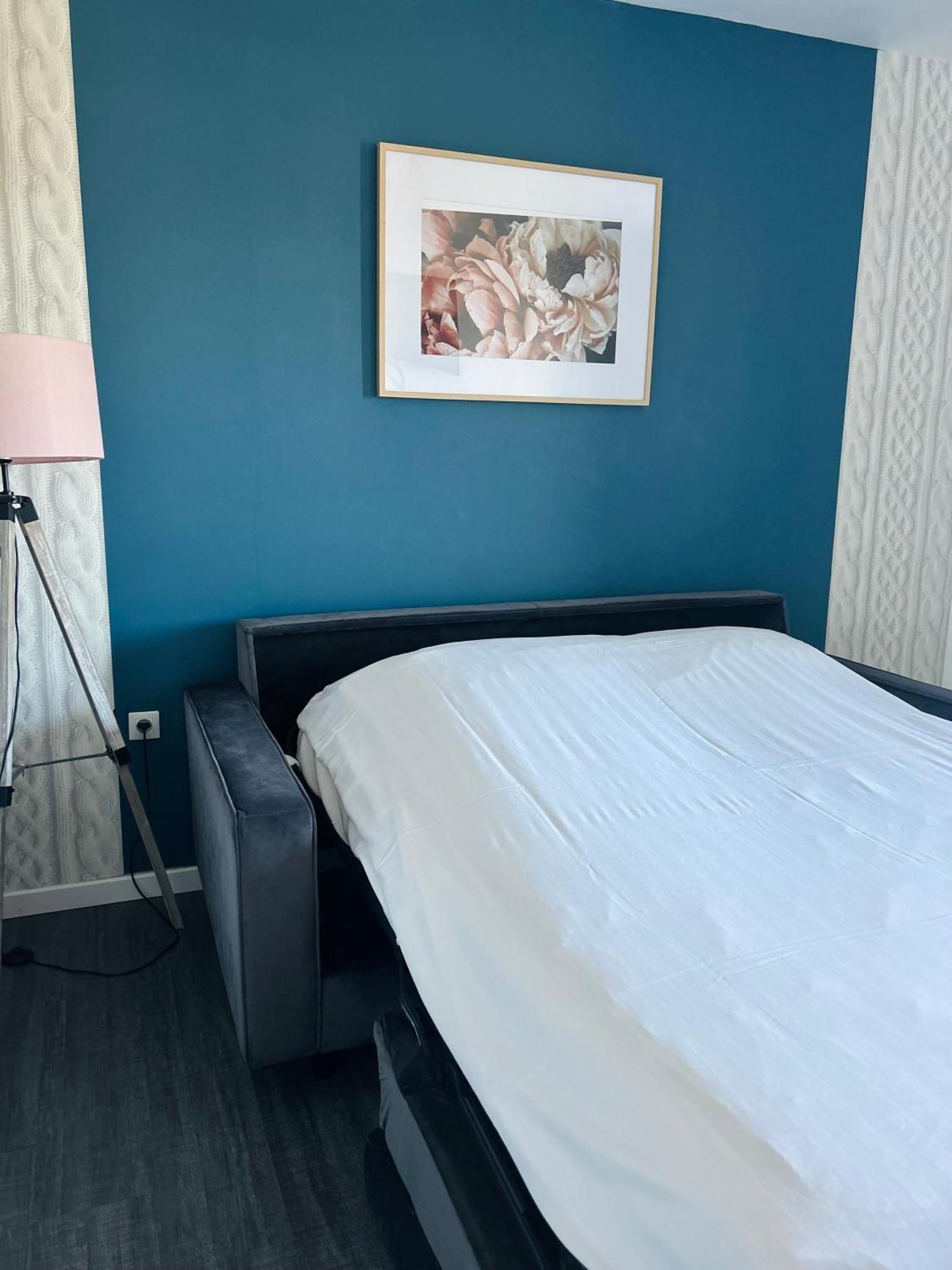 Le Lys Hotel Oeting